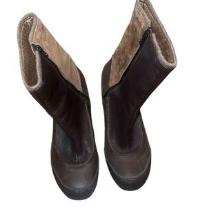 Ahnu Brown & Tan Leather Boots Size 9.5